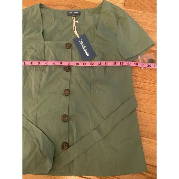 NWT ModCloth, women's green button front with tied back square neck blouse sz M - Picture 4 of 8